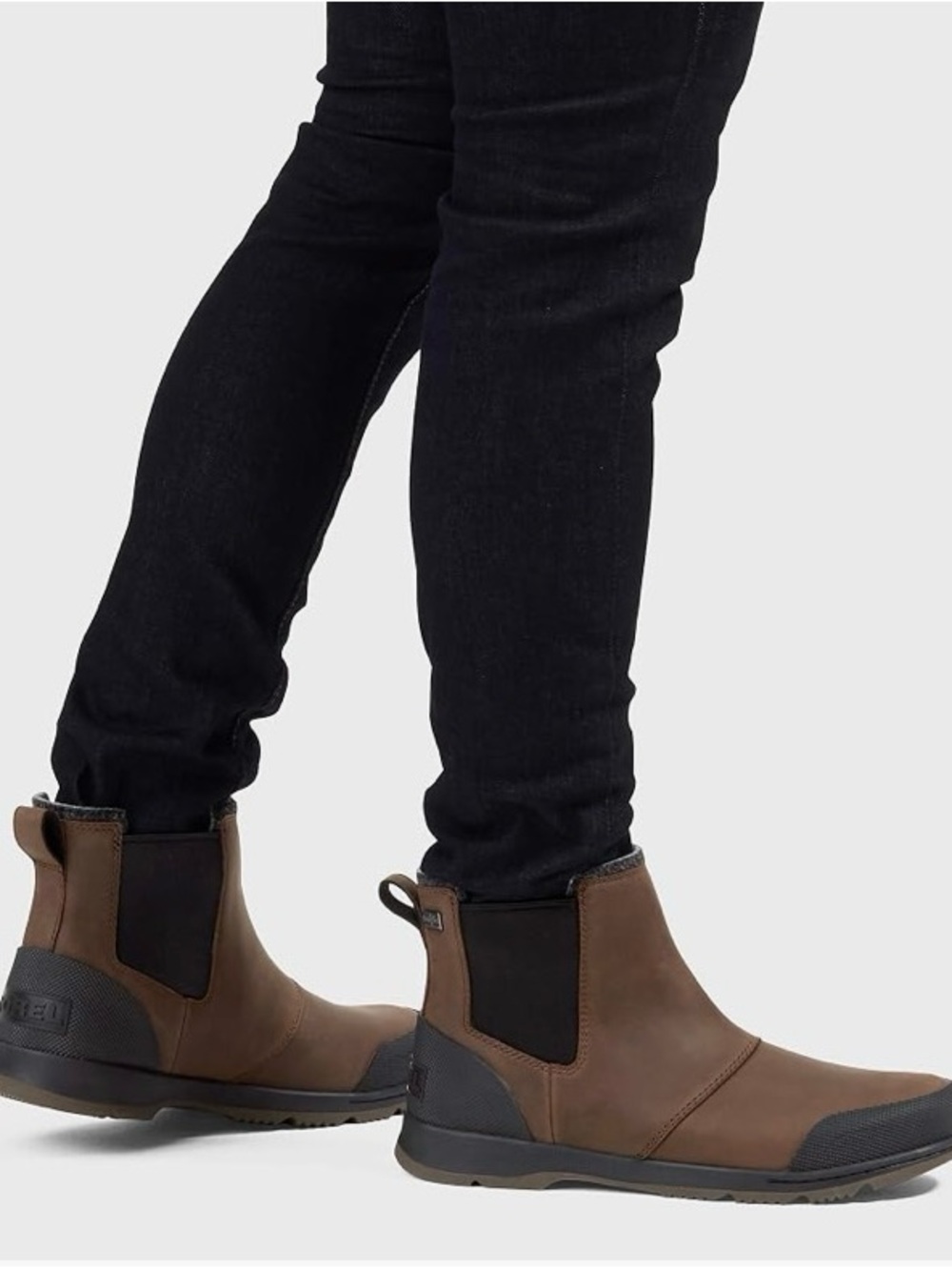 Sorel Men’s Brown Chelsea Boots with Black Elastic Panels
